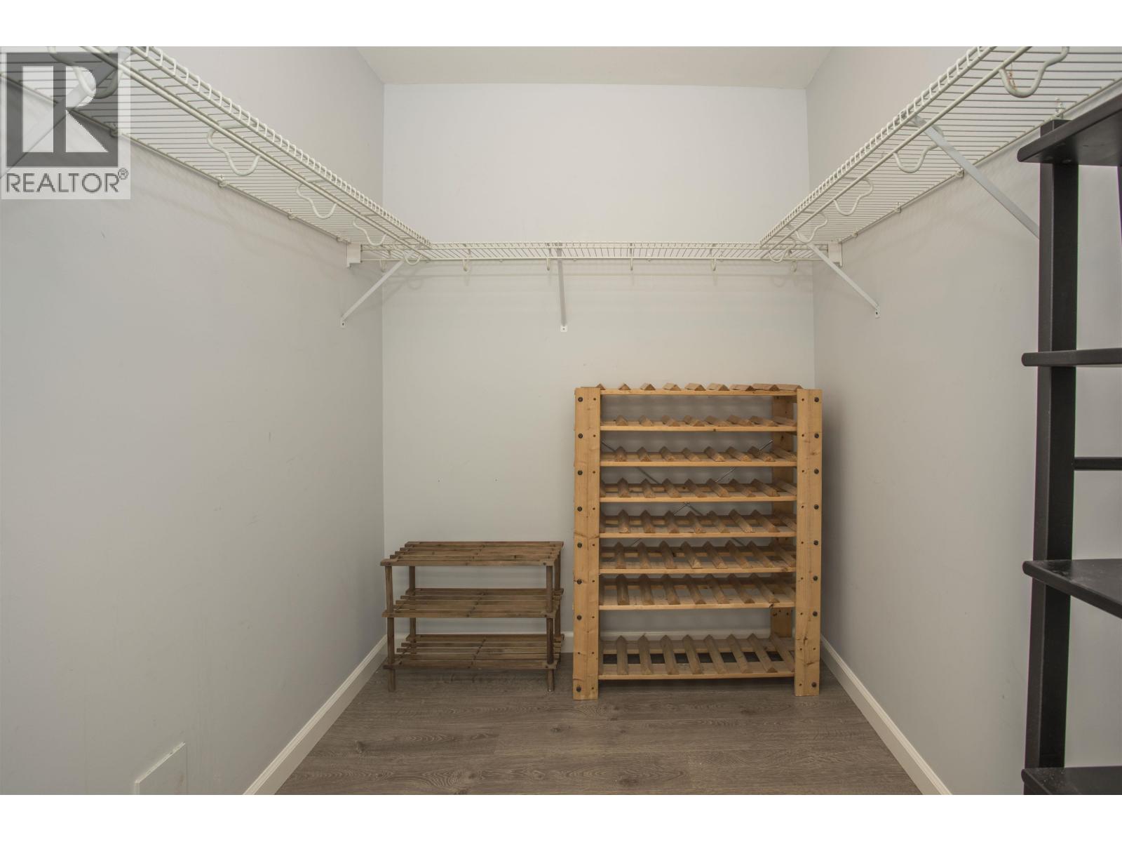 302 22363 Selkirk Avenue, Maple Ridge, British Columbia  V2X 2X6 - Photo 7 - R3107284