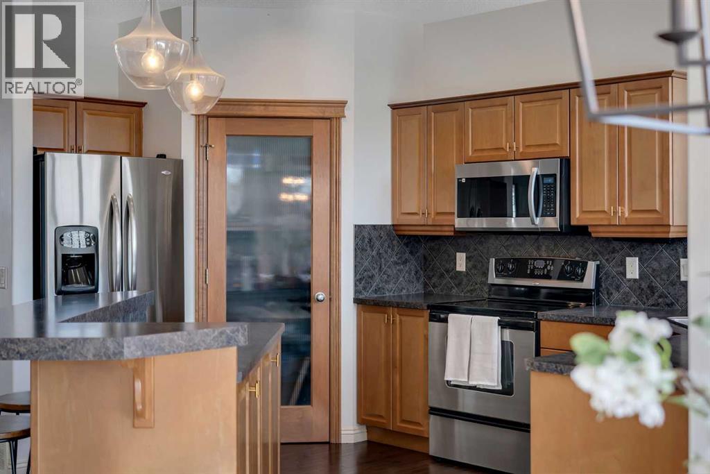 87 Prestwick Close SE, Calgary, Alberta  T2Z 4Y5 - Photo 12 - A2299247