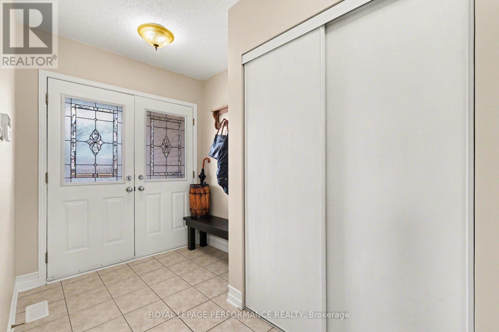 992 Ballantyne Drive, Ottawa, Ontario  K4A 4H4 - Photo 29 - X12963384