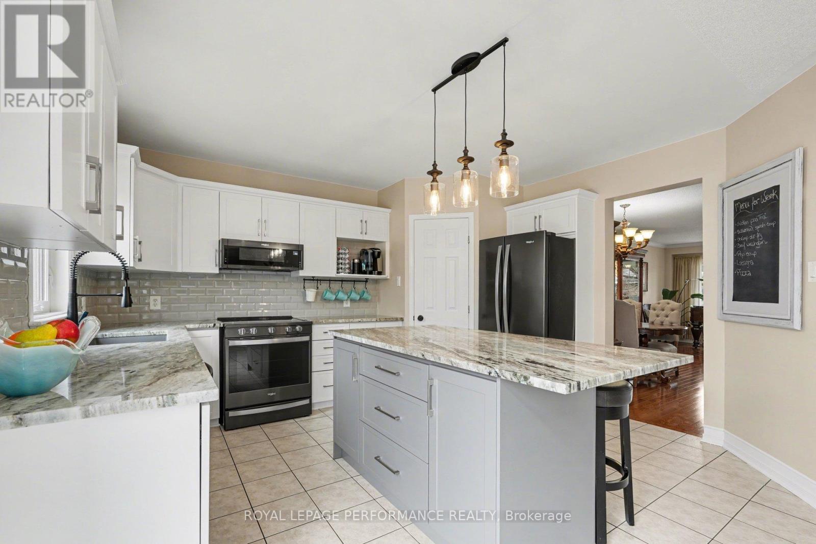 992 Ballantyne Drive, Ottawa, Ontario  K4A 4H4 - Photo 5 - X12963384