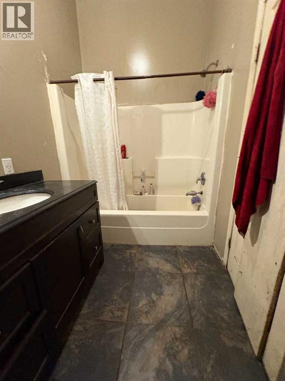 4819 52 Ave, Grimshaw, Alberta  T0H 1W0 - Photo 7 - A2252141