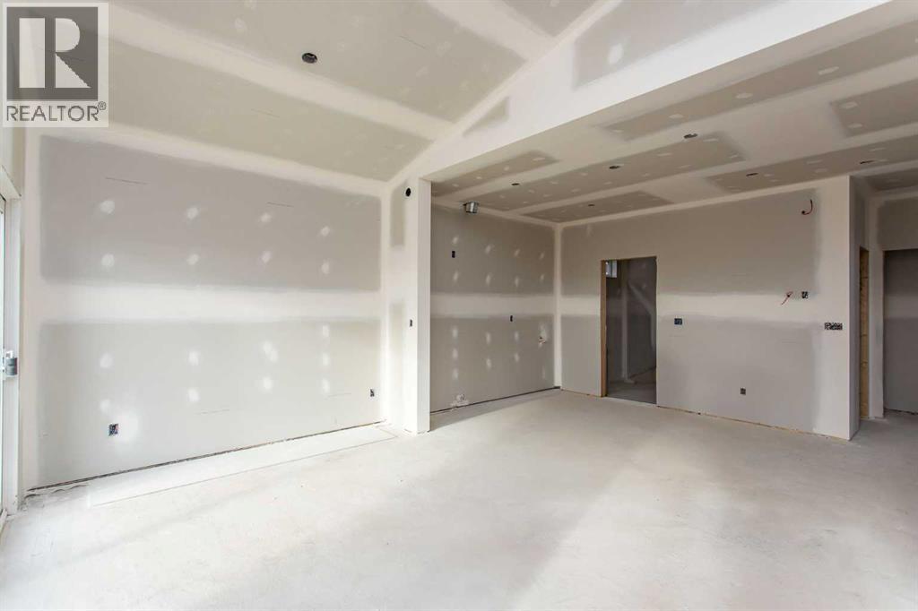 60 Emmett Crescent, Red Deer, Alberta  T4P 3G7 - Photo 2 - A2287540