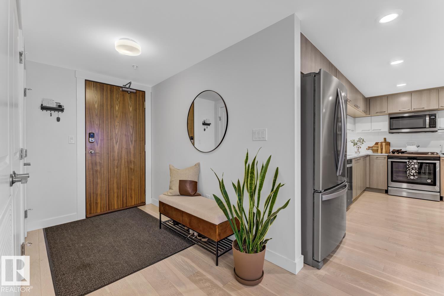 #606 9720 106 St Nw, Edmonton, Alberta  T5K 0K8 - Photo 3 - E4479247