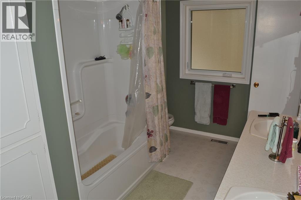 14 Nightingale Crescent, Elmira, Ontario  N3B 1A8 - Photo 28 - 40813228