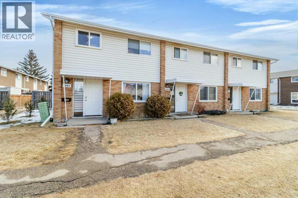 1003, 3907 39 Street, Red Deer, Alberta  T4N 0M6 - Photo 1 - A2299283