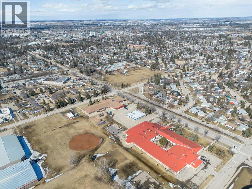 1003, 3907 39 Street, Red Deer, Alberta  T4N 0M6 - Photo 30 - A2299283