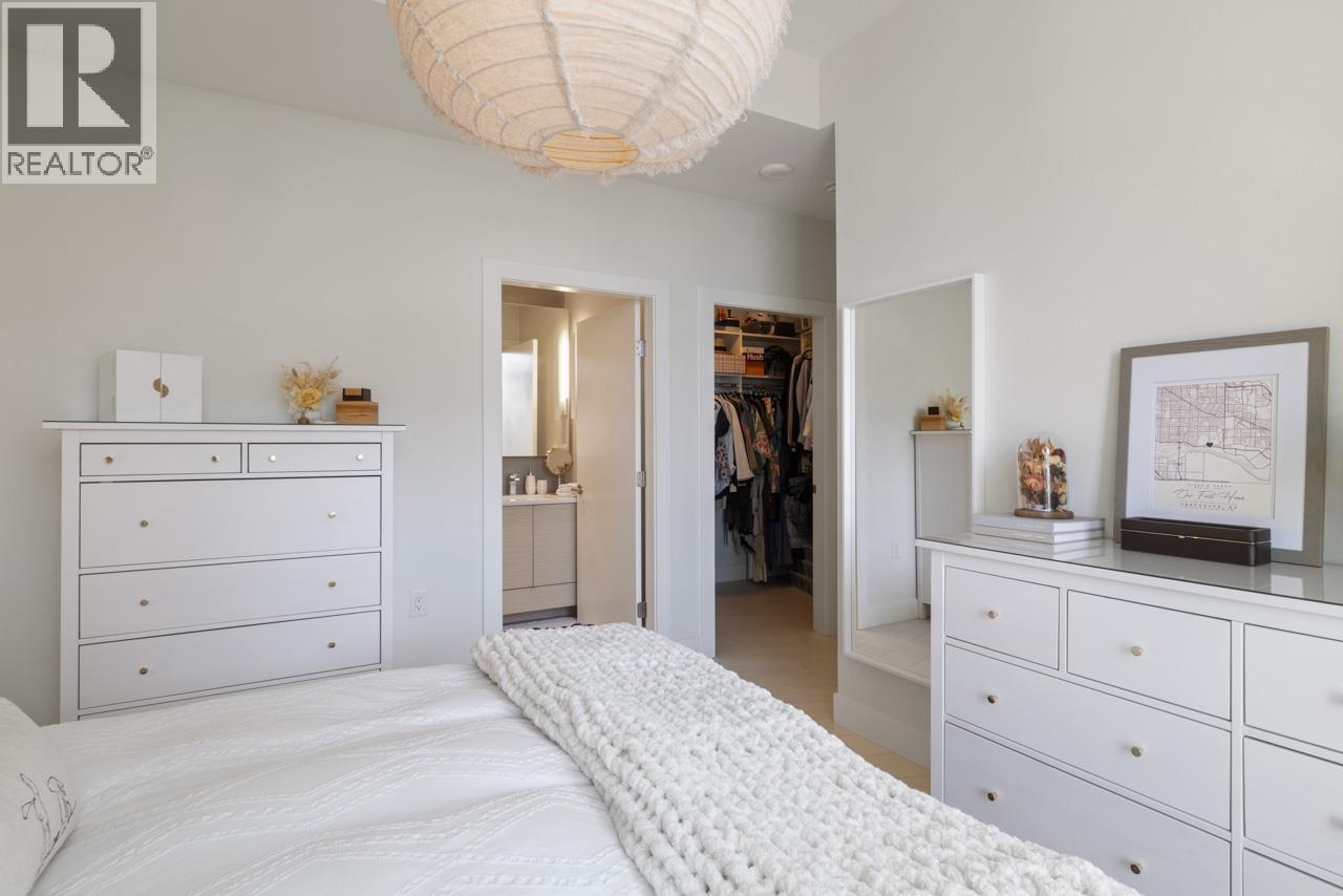 Listing Picture 23 of 40 : 4 8508 JACK UPPAL STREET, Vancouver / 溫哥華 - 魯藝地產 Yvonne Lu Group - MLS Medallion Club Member