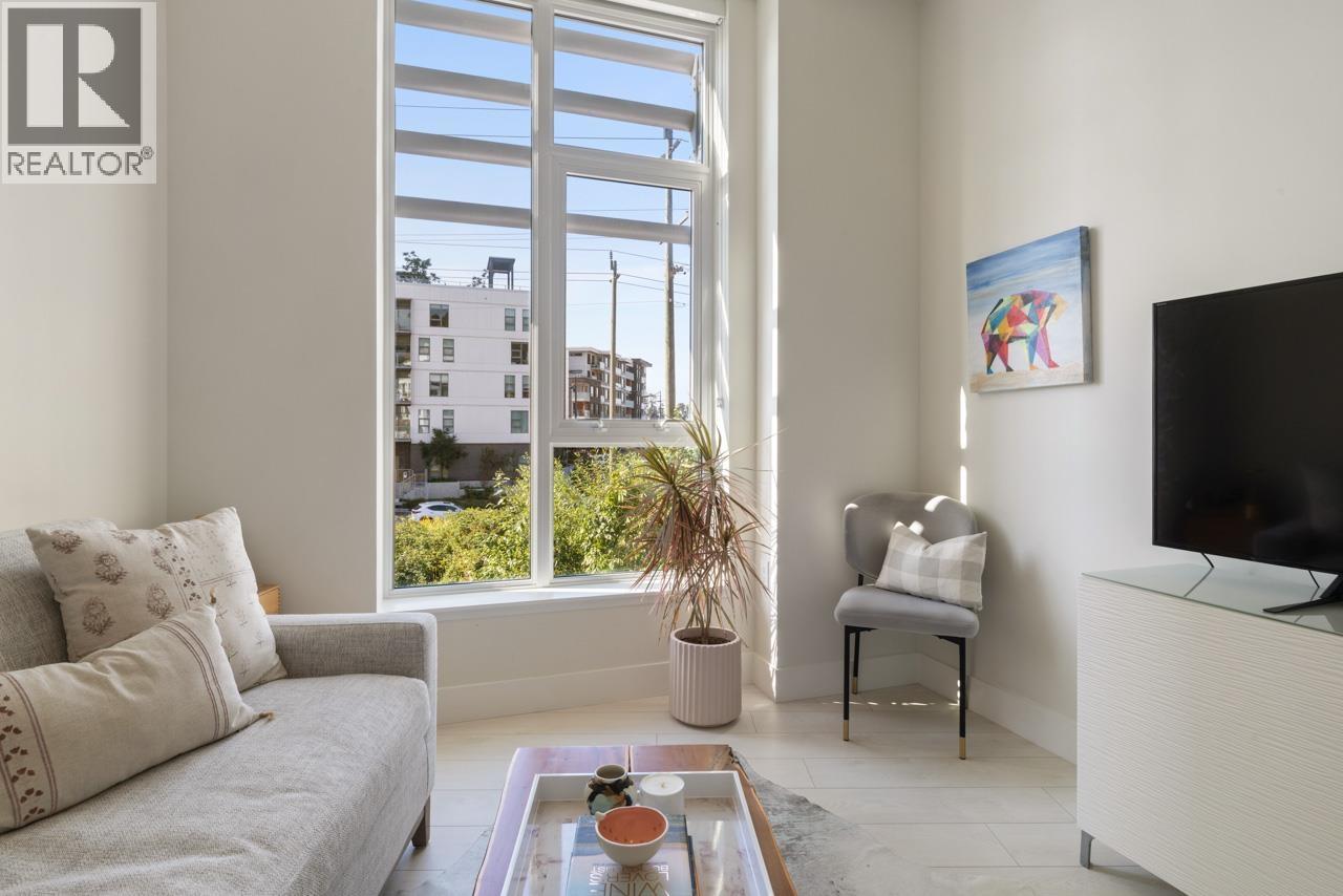 Listing Picture 28 of 40 : 4 8508 JACK UPPAL STREET, Vancouver / 溫哥華 - 魯藝地產 Yvonne Lu Group - MLS Medallion Club Member