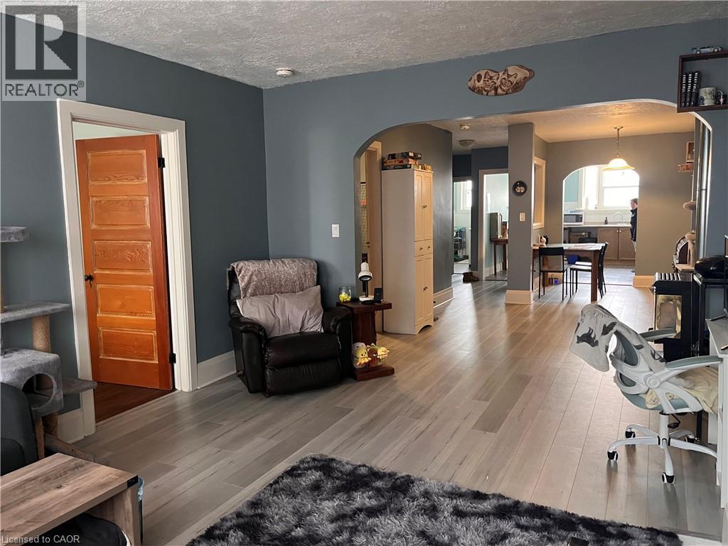 134 Queen Street, Dunnville, Ontario  N1A 1H7 - Photo 12 - 40817760