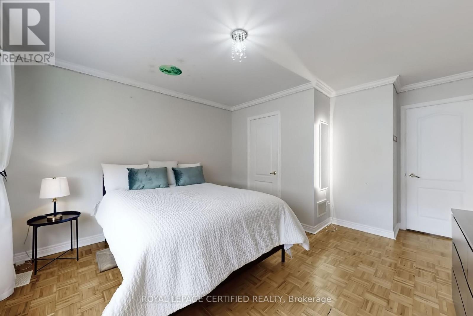 57 Humbershed Crescent, Caledon, Ontario  L7E 2X4 - Photo 22 - W12961496