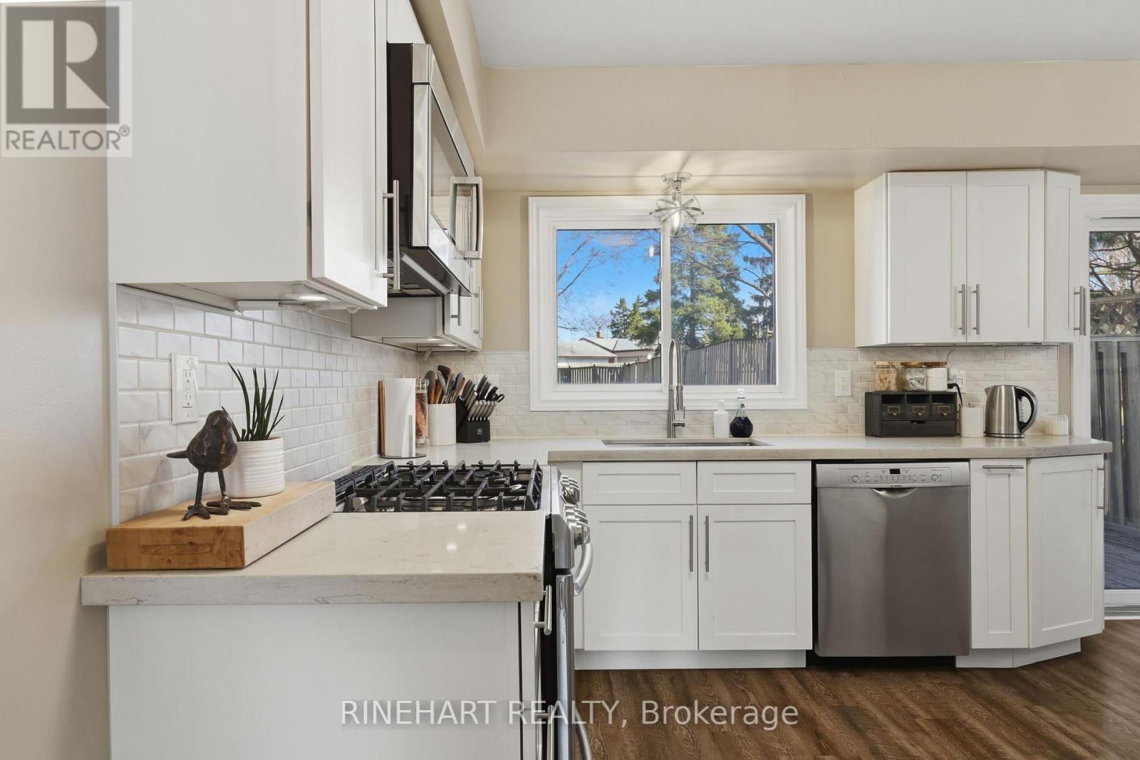 128 Banbury Road, London South (South T), Ontario  N5Z 4G4 - Photo 16 - X12964768