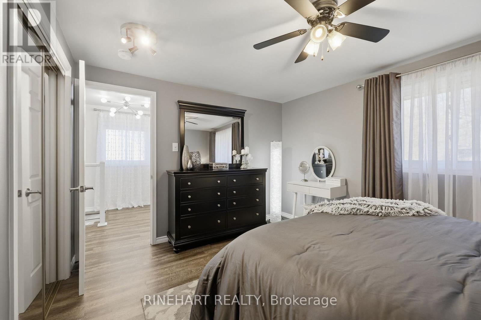 128 Banbury Road, London South (South T), Ontario  N5Z 4G4 - Photo 22 - X12964768