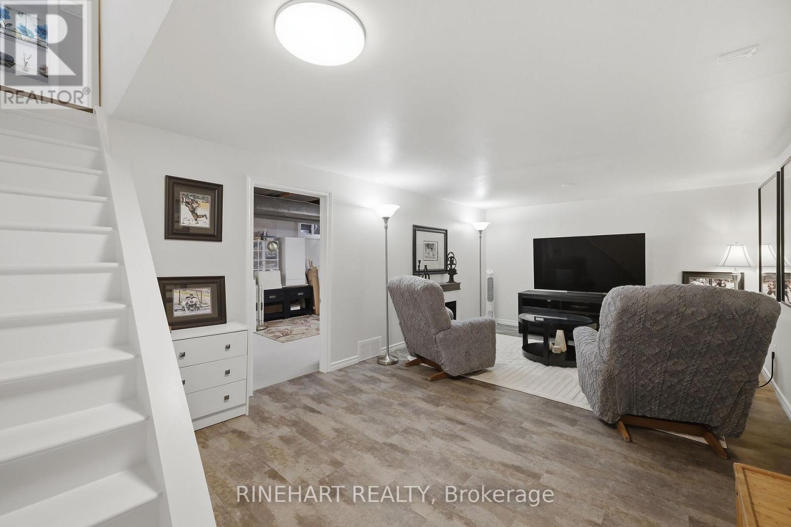 128 Banbury Road, London South (South T), Ontario  N5Z 4G4 - Photo 31 - X12964768