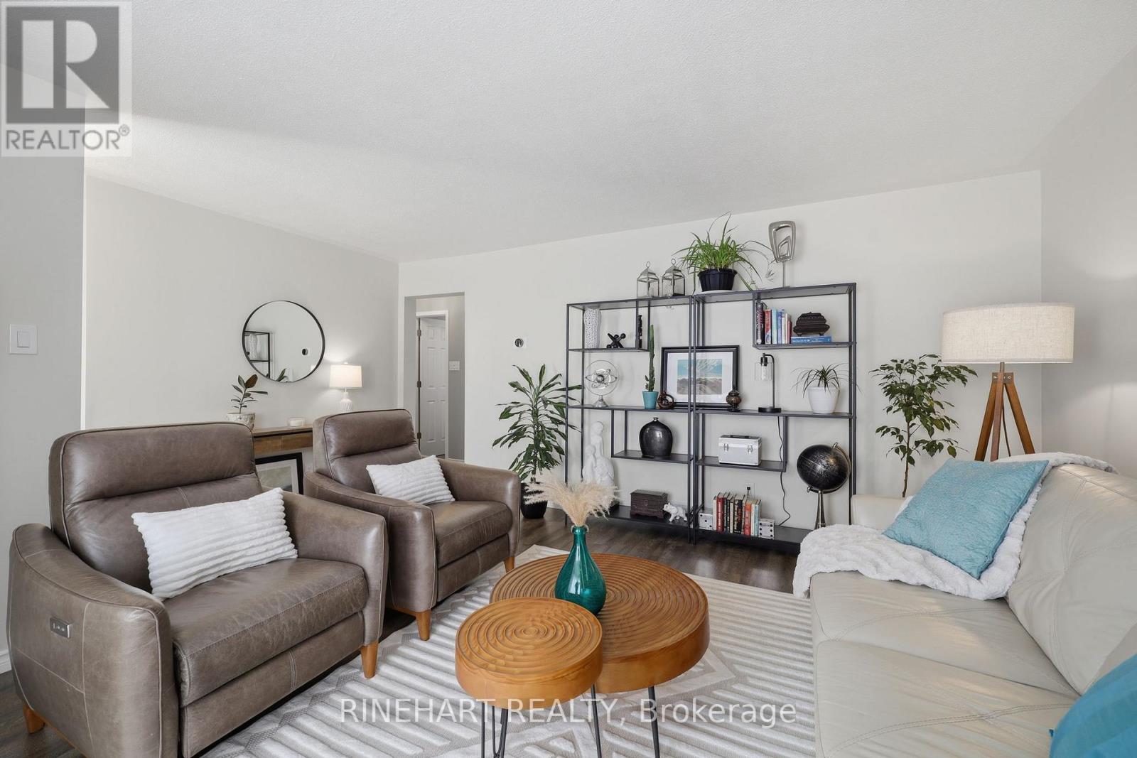 128 Banbury Road, London South (South T), Ontario  N5Z 4G4 - Photo 7 - X12964768