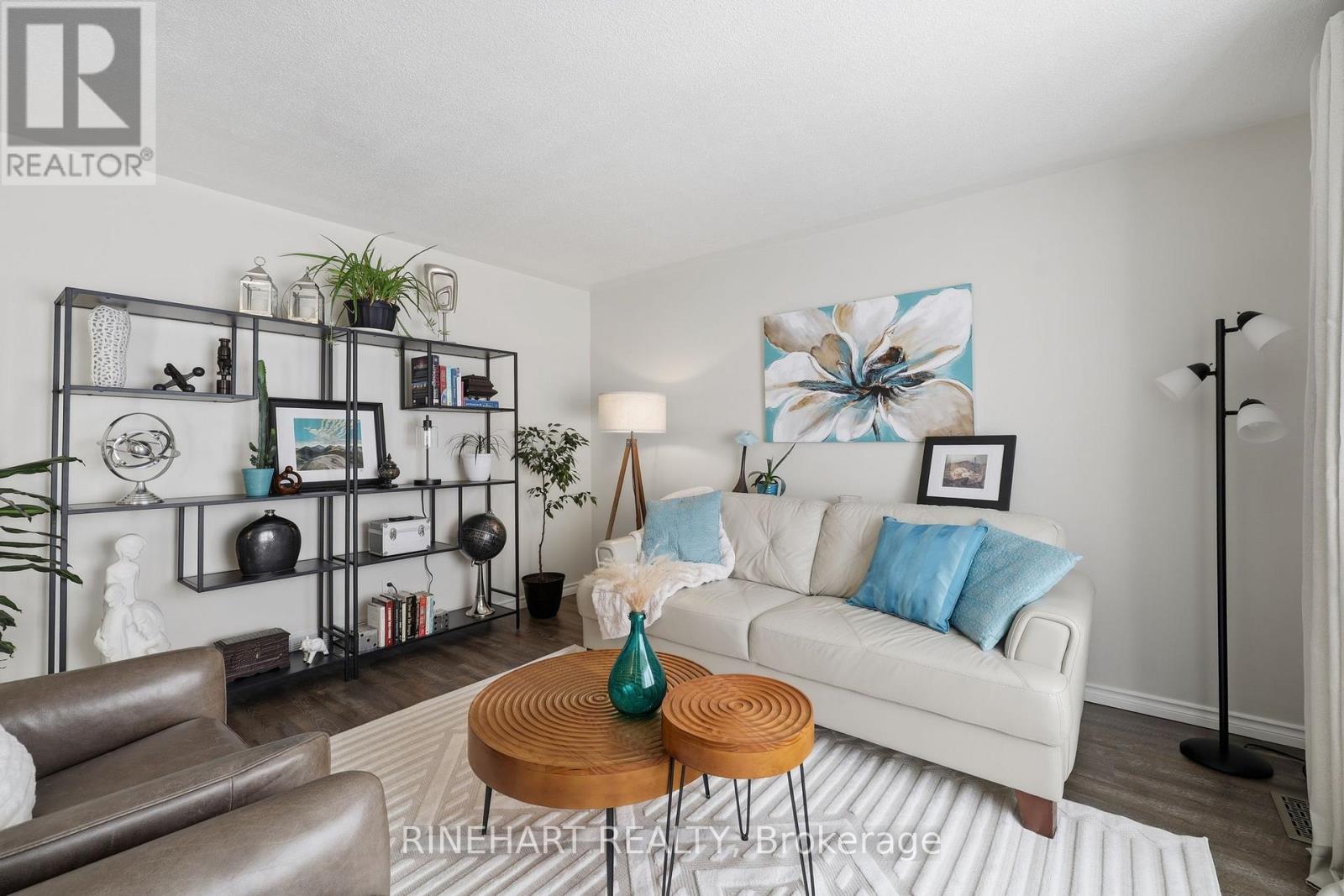 128 Banbury Road, London South (South T), Ontario  N5Z 4G4 - Photo 8 - X12964768