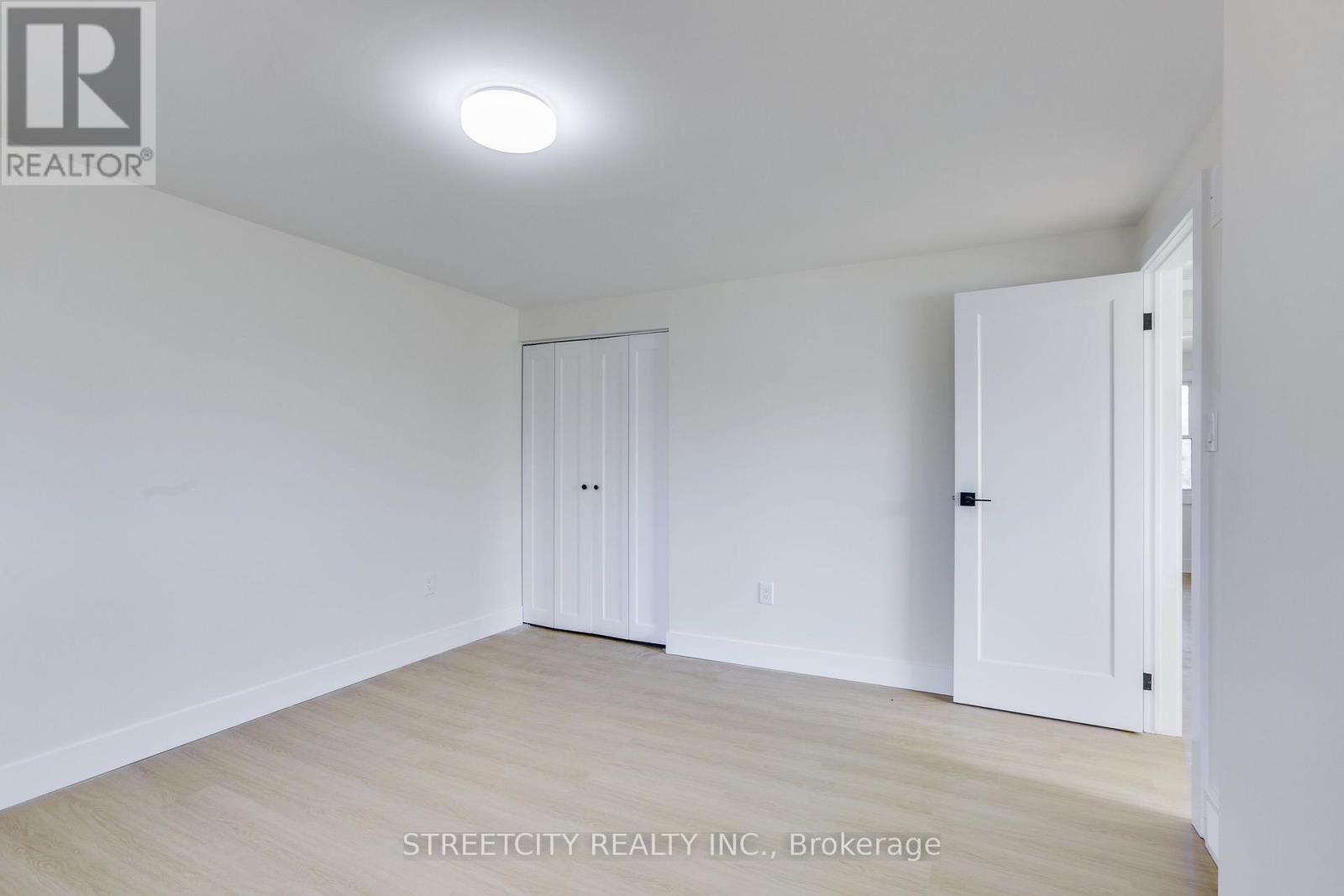 25 Augusta Crescent, London South, Ontario  N6E 2C9 - Photo 21 - X12964776