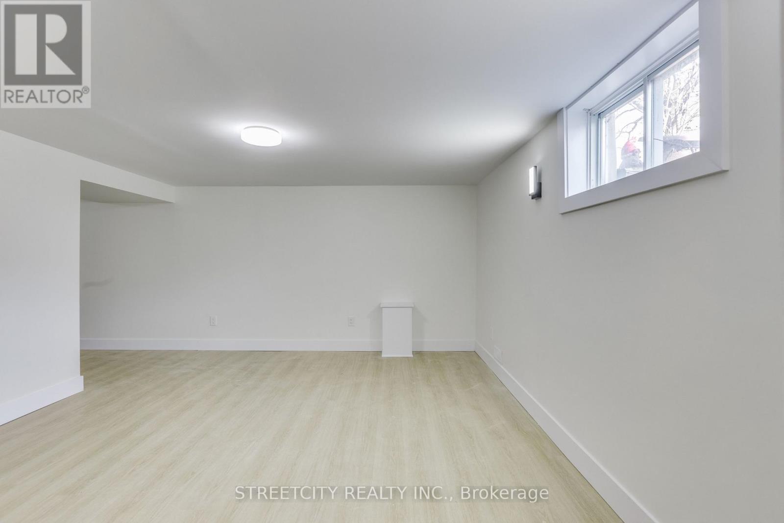 25 Augusta Crescent, London South, Ontario  N6E 2C9 - Photo 23 - X12964776