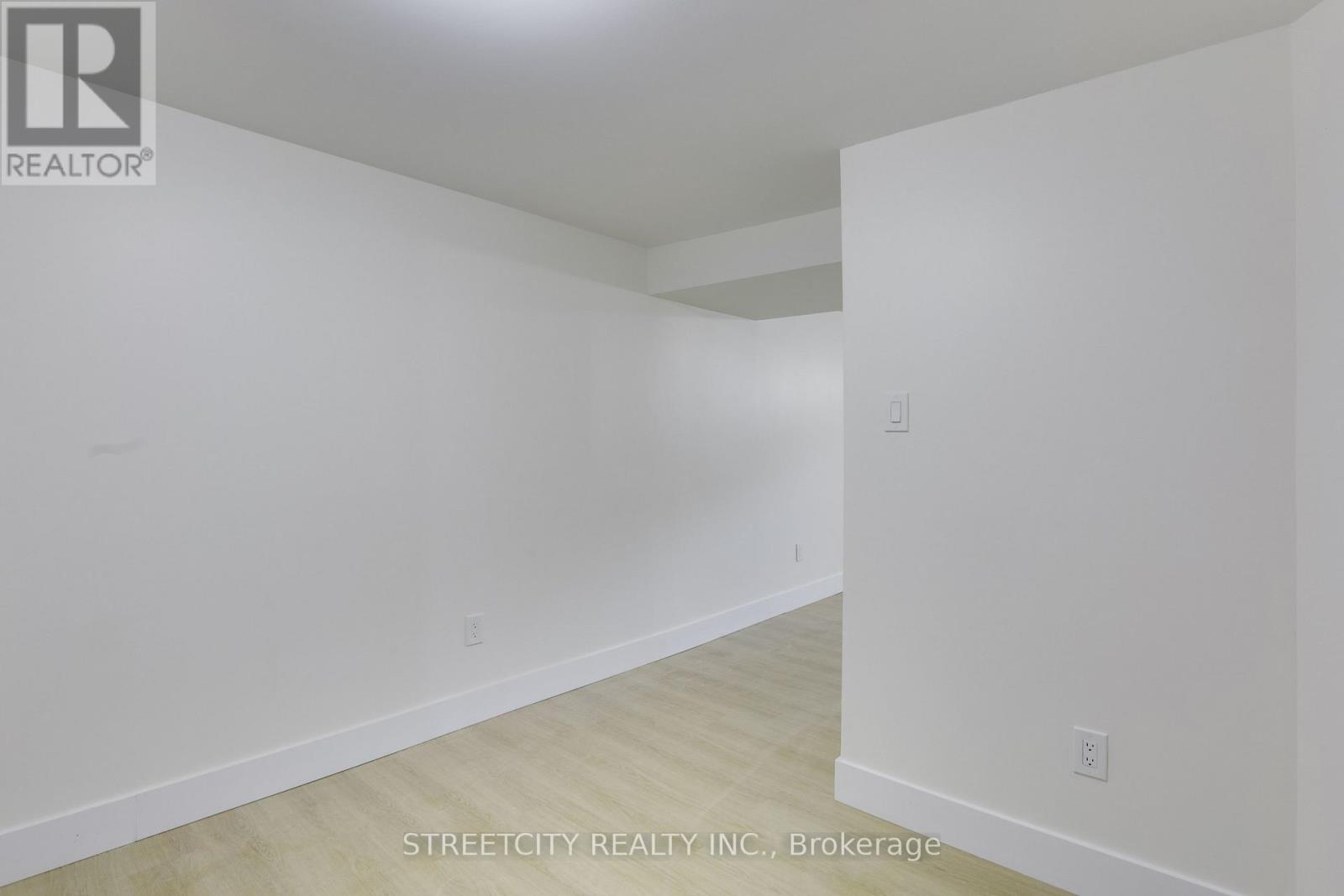 25 Augusta Crescent, London South, Ontario  N6E 2C9 - Photo 28 - X12964776