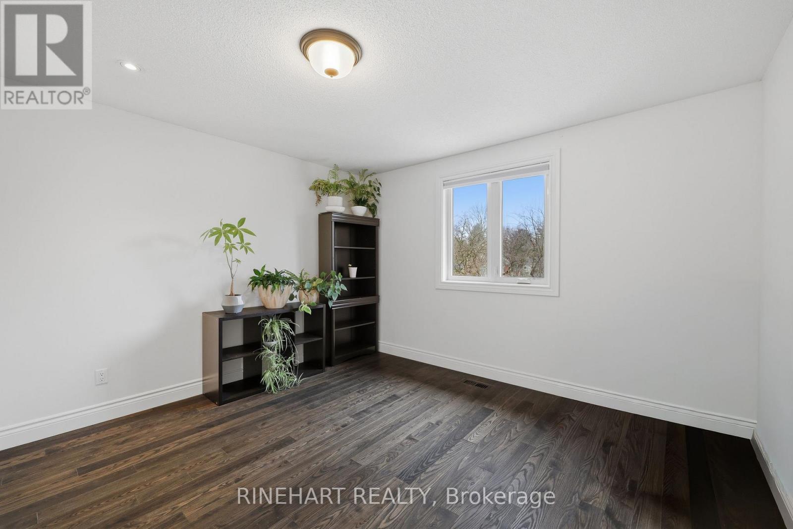 36 Redford Road, London North, Ontario  N5X 3V5 - Photo 32 - X12964808