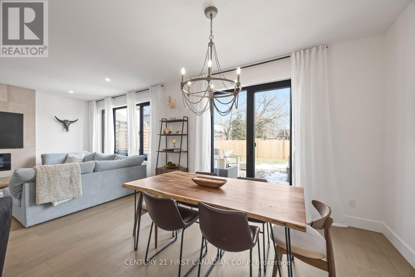 2258 Wickerson Road, London South, Ontario  N6K 0C3 - Photo 13 - X12964862