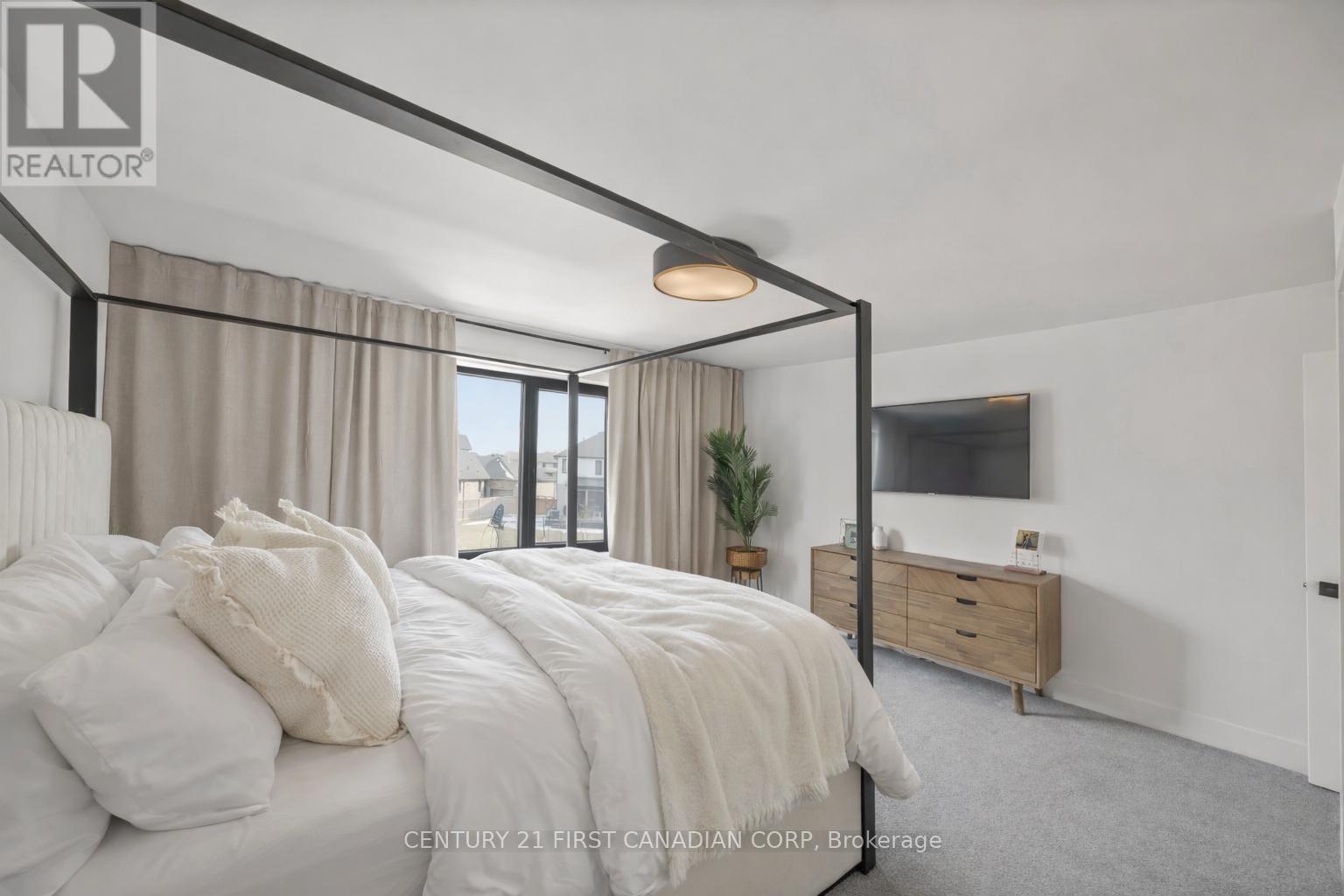 2258 Wickerson Road, London South, Ontario  N6K 0C3 - Photo 26 - X12964862