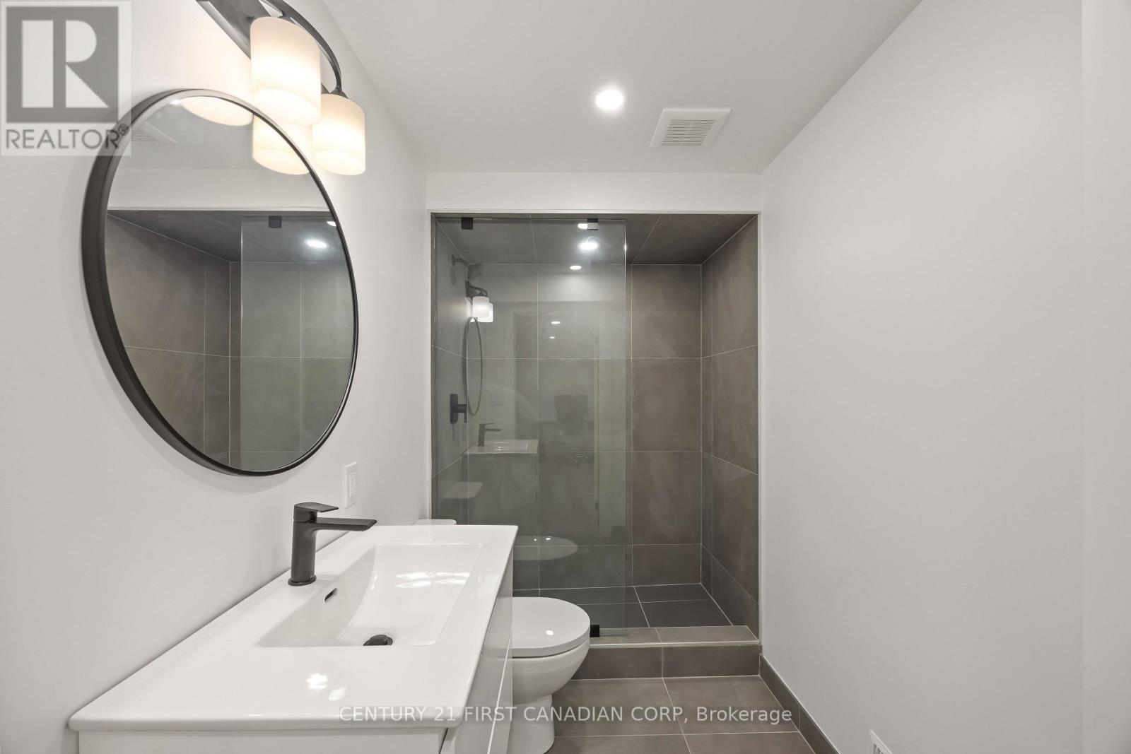 2258 Wickerson Road, London South, Ontario  N6K 0C3 - Photo 37 - X12964862