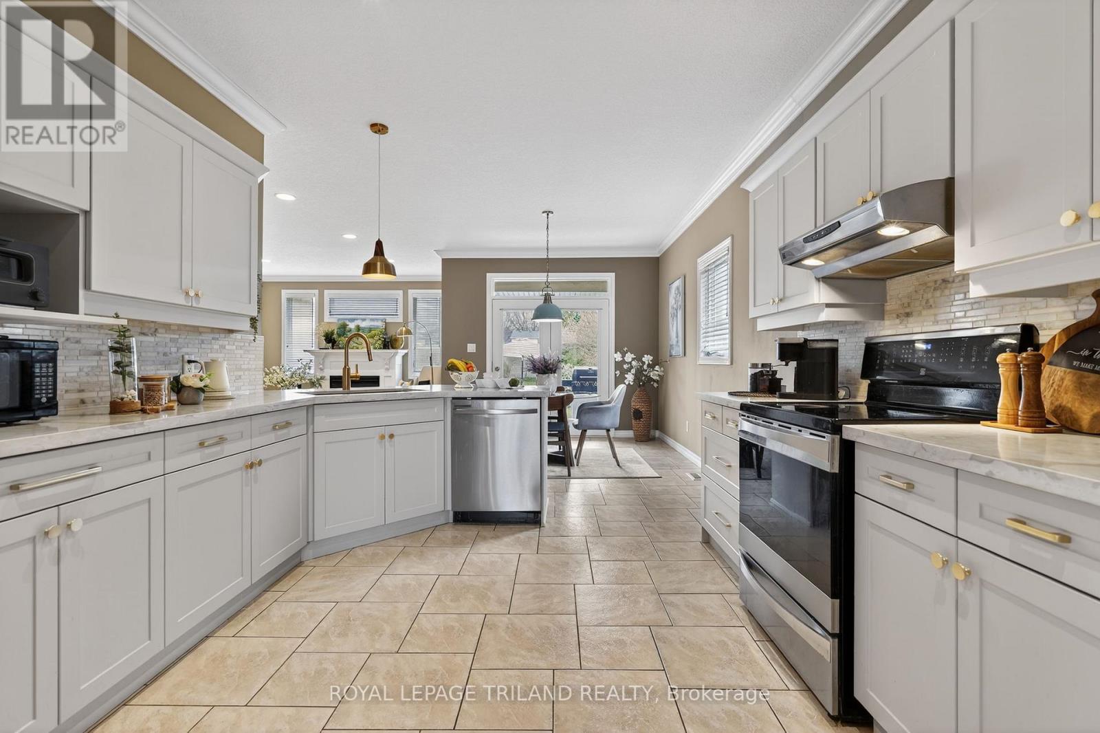 995 Manchester Road, London North, Ontario  N6H 5J1 - Photo 14 - X12964882