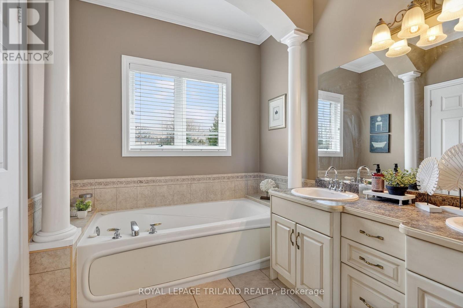 995 Manchester Road, London North, Ontario  N6H 5J1 - Photo 22 - X12964882