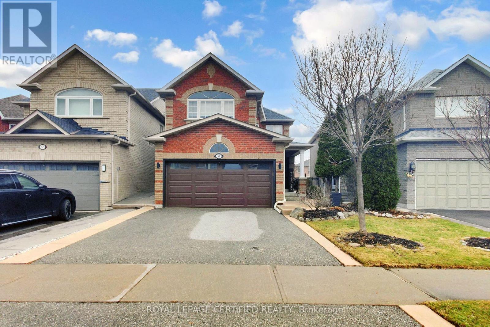 57 Humbershed Crescent, Caledon, Ontario  L7E 2X4 - Photo 2 - W12961496