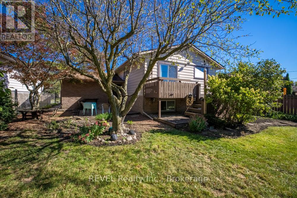 43 Trelawn Parkway, Welland, Ontario  L3C 1W4 - Photo 32 - X12657834