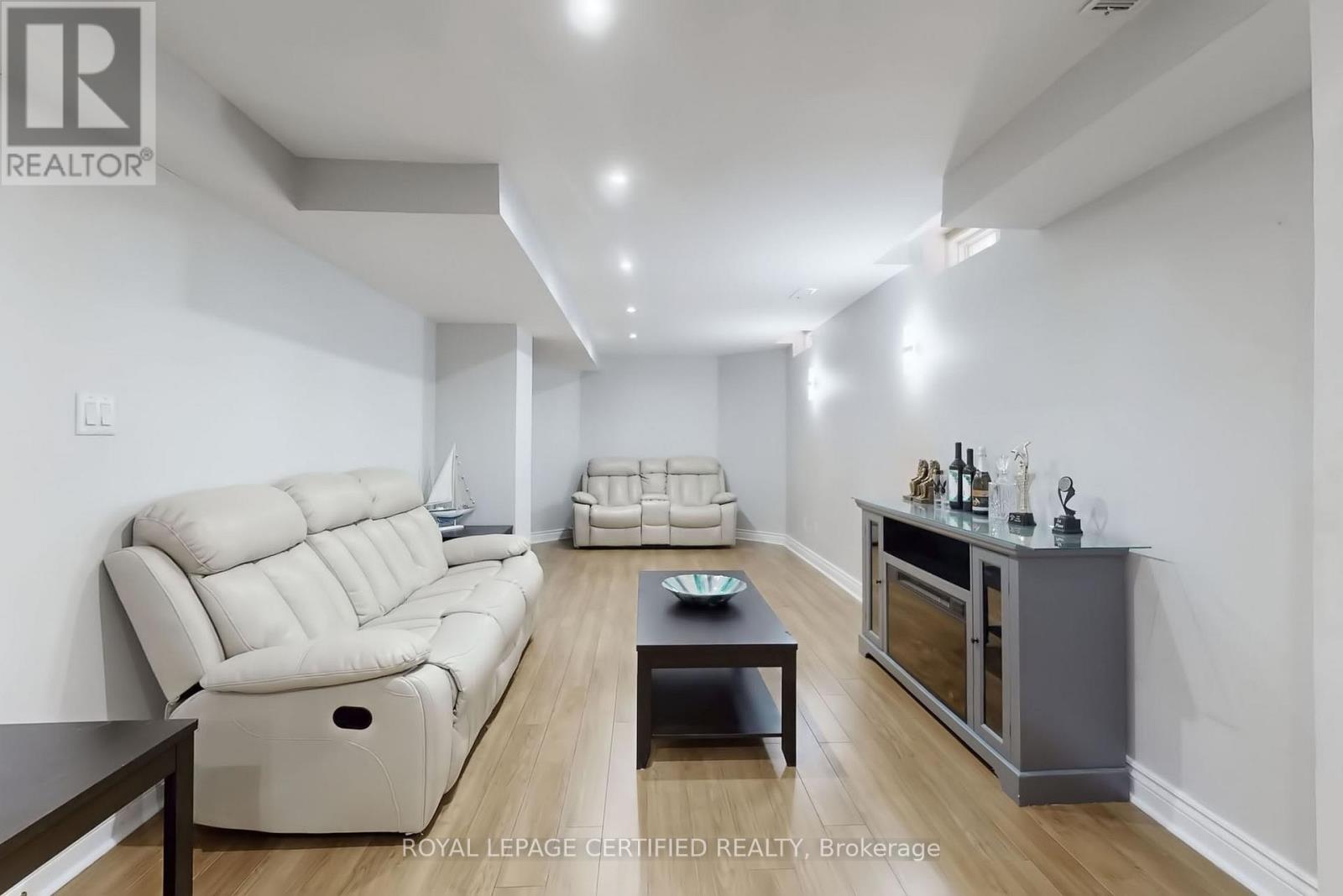 57 Humbershed Crescent, Caledon, Ontario  L7E 2X4 - Photo 27 - W12961496