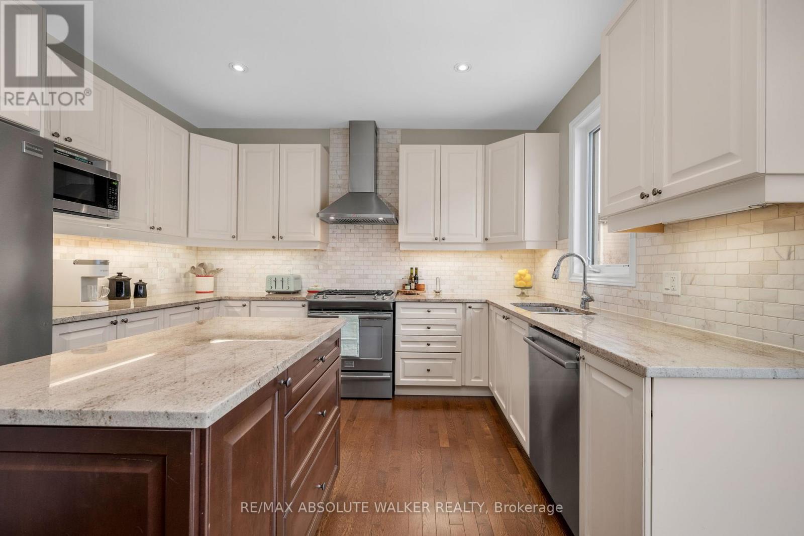 207 Rivertree Street, Ottawa, Ontario  K2M 0J4 - Photo 18 - X12964774