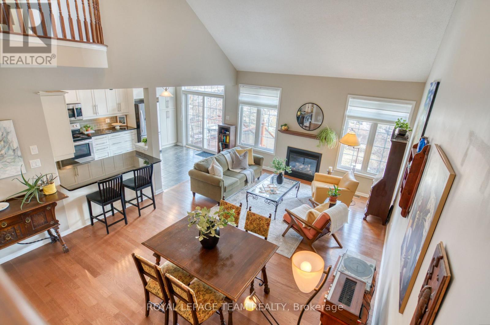 249 Huntsville Drive, Ottawa, Ontario  K2T 0C5 - Photo 13 - X12964786