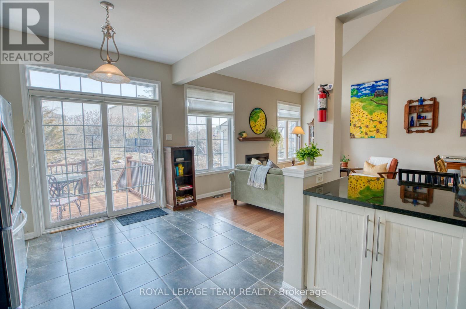 249 Huntsville Drive, Ottawa, Ontario  K2T 0C5 - Photo 23 - X12964786