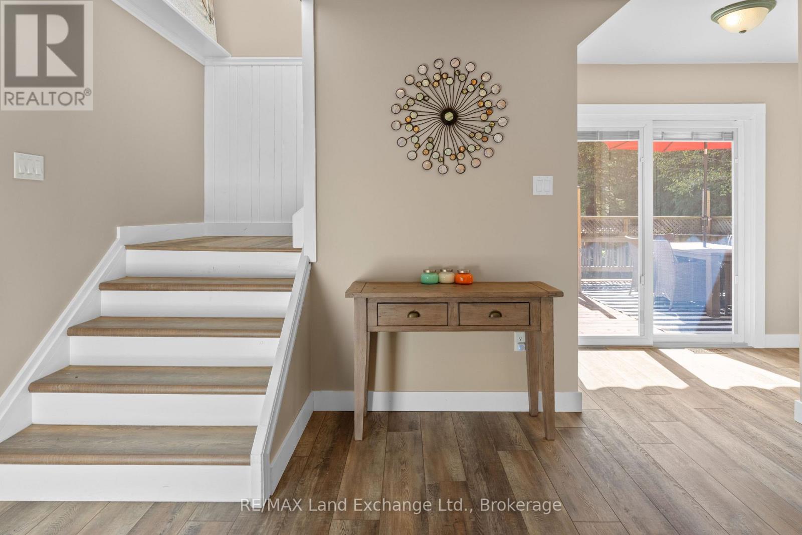 215 Island Street, Saugeen Shores, Ontario  N0H 2L0 - Photo 18 - X12848256