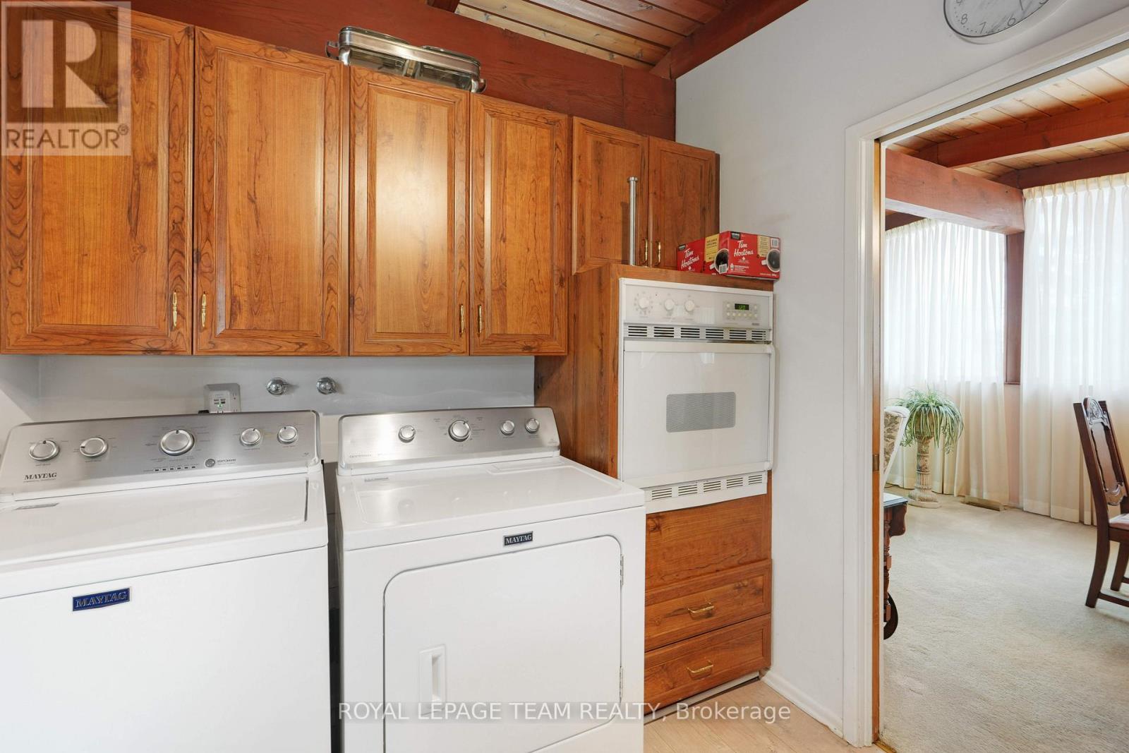 26 Nanaimo Drive, Ottawa, Ontario  K2H 6X7 - Photo 17 - X12964914