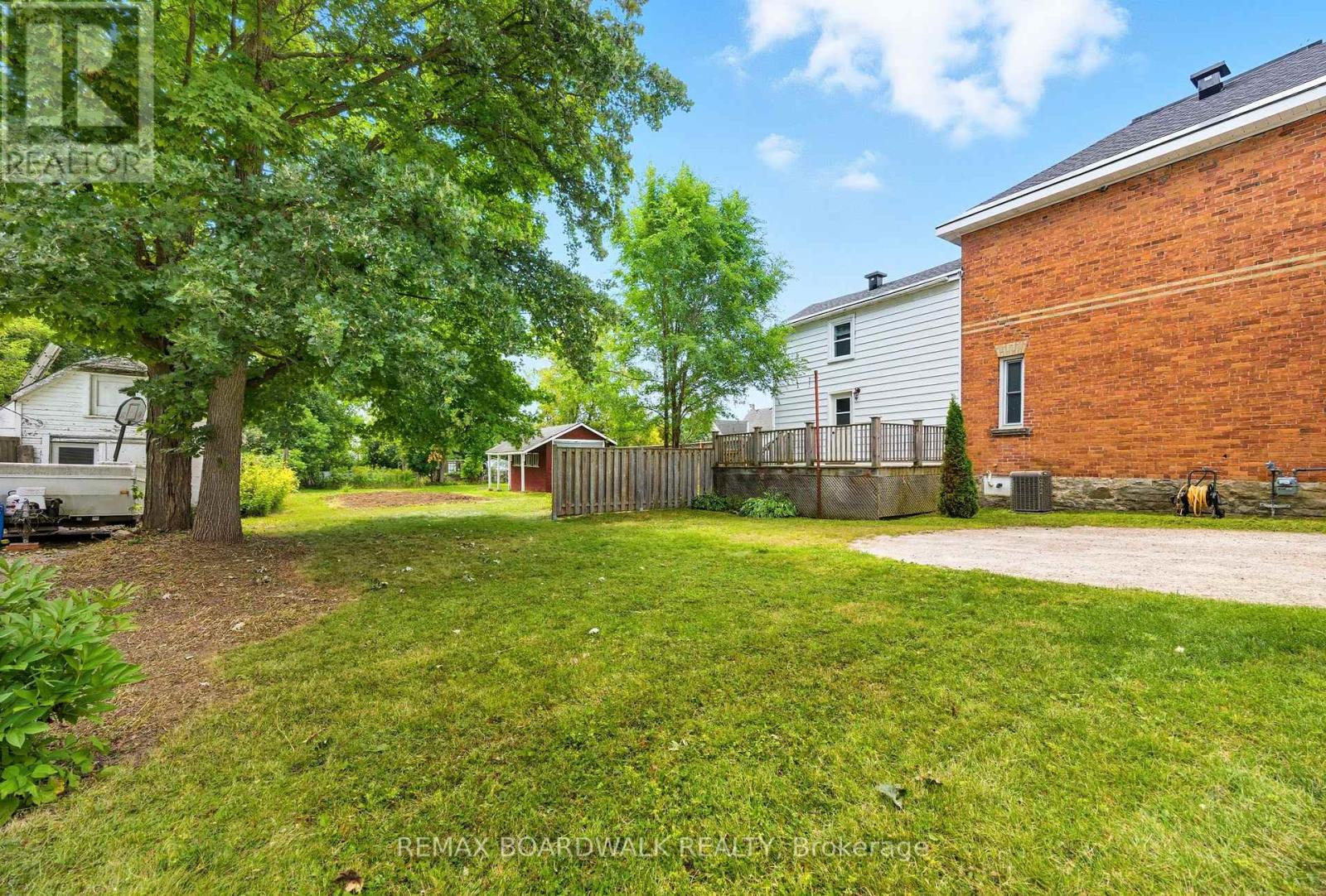 22 Isabella Street, Perth, Ontario  K7H 2W8 - Photo 37 - X12964922