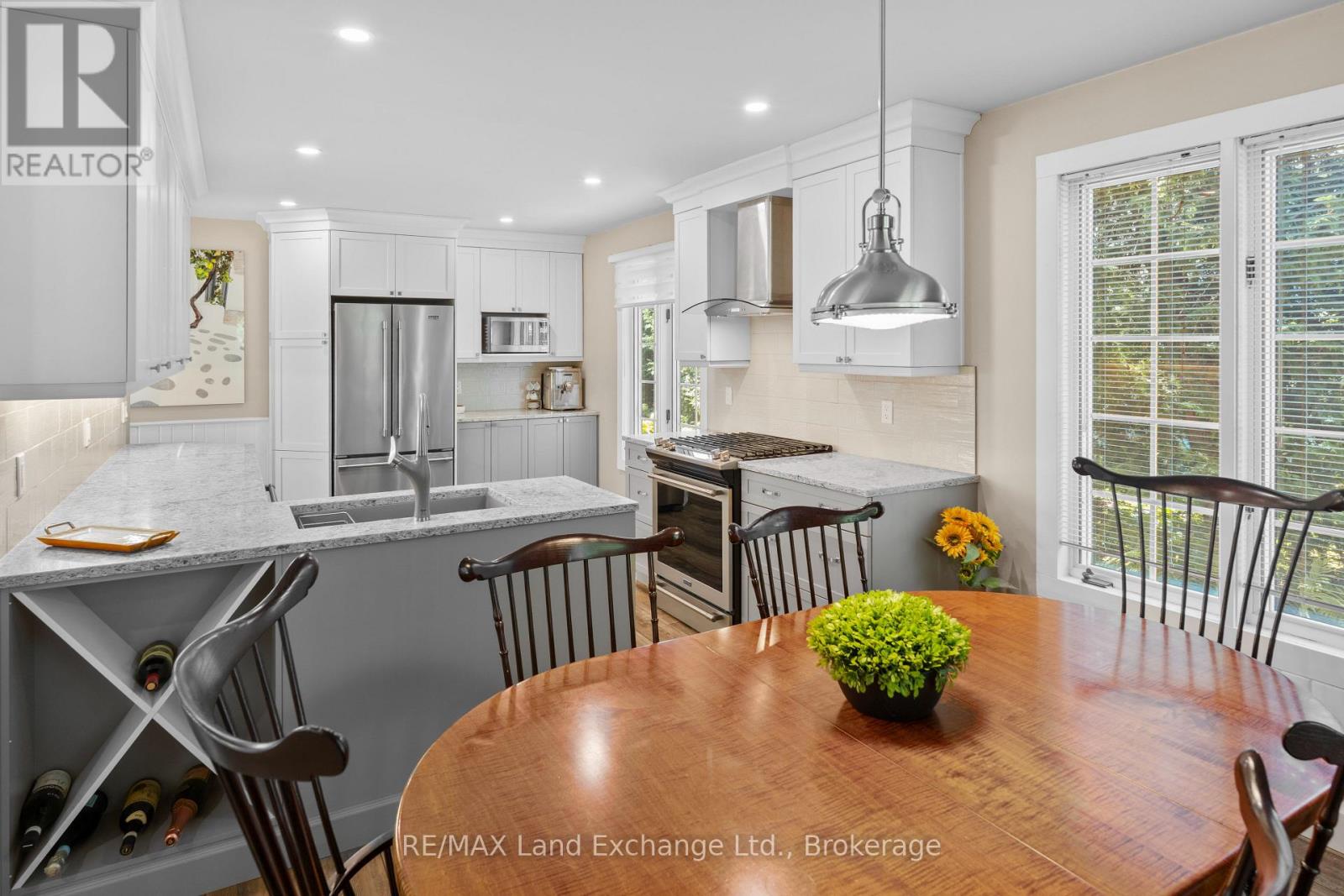 215 Island Street, Saugeen Shores, Ontario  N0H 2L0 - Photo 29 - X12848256