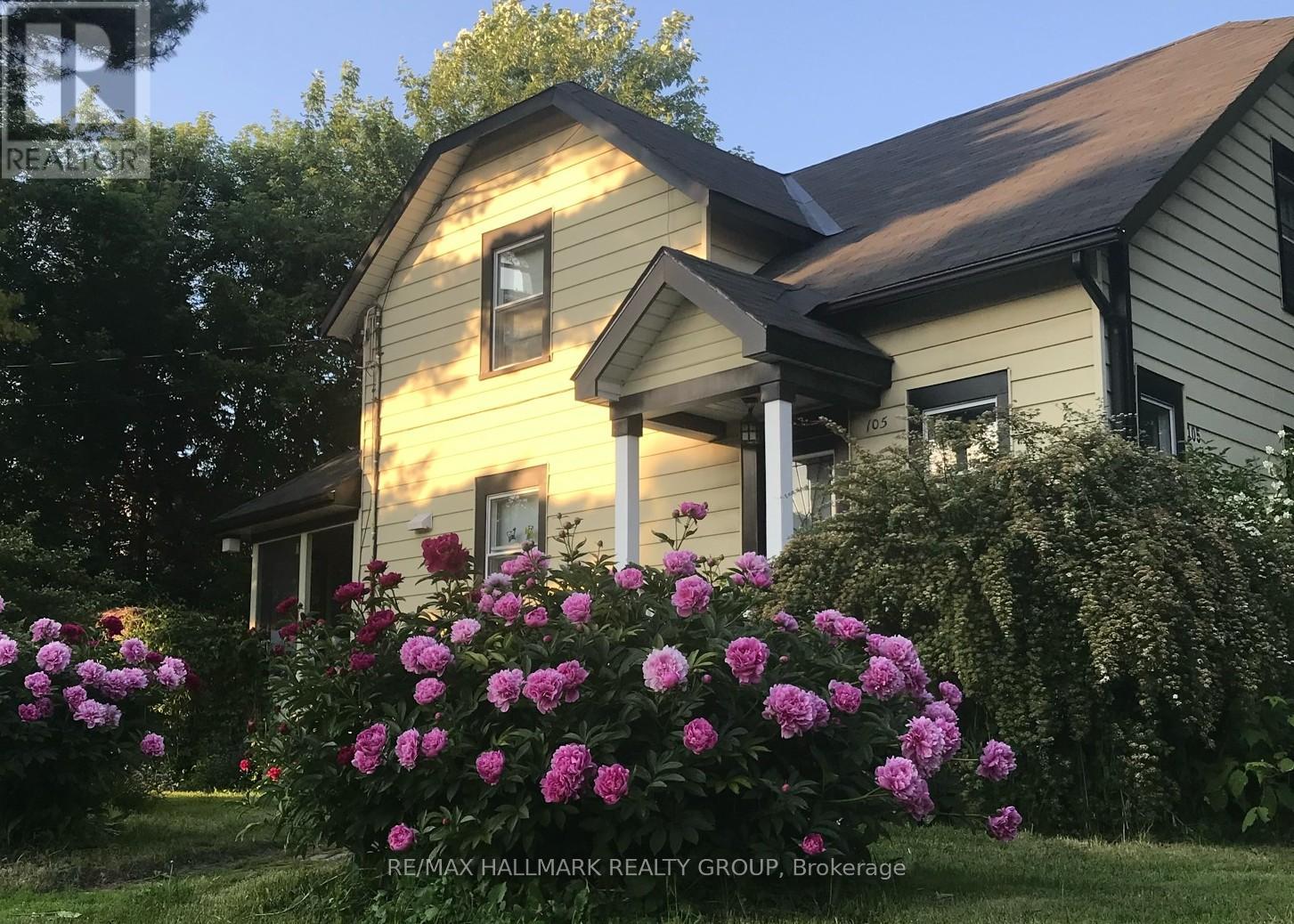 105 Queen Mary Street, Ottawa, Ontario  K1K 1X4 - Photo 31 - X12964924