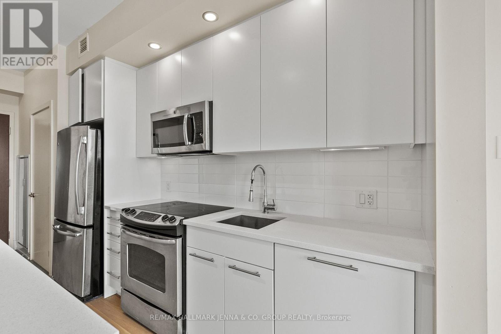 611 - 88 Richmond Road, Ottawa, Ontario  K1Z 0B1 - Photo 10 - X12964932