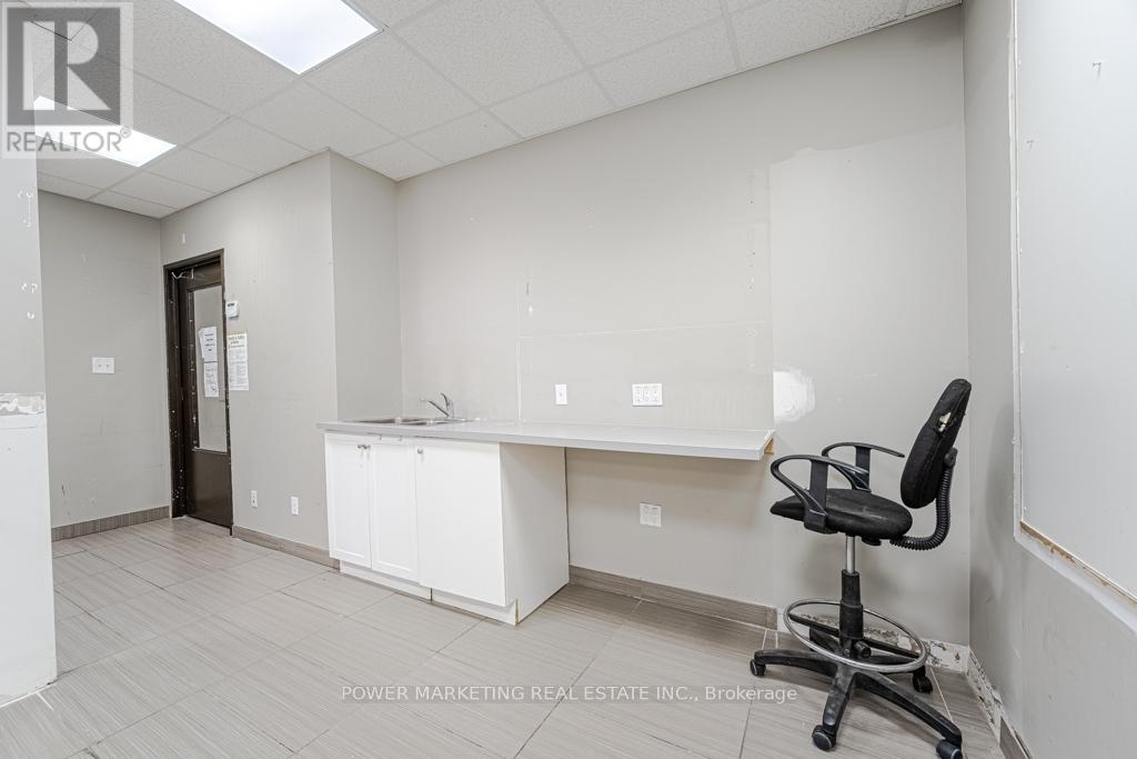 C - 1883 Bank Street, Ottawa, Ontario  K1V 7Z9 - Photo 10 - X12964944