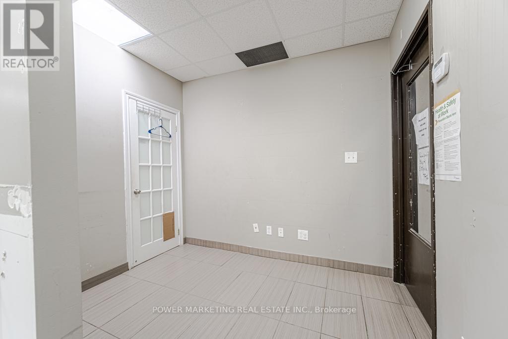 C - 1883 Bank Street, Ottawa, Ontario  K1V 7Z9 - Photo 12 - X12964944