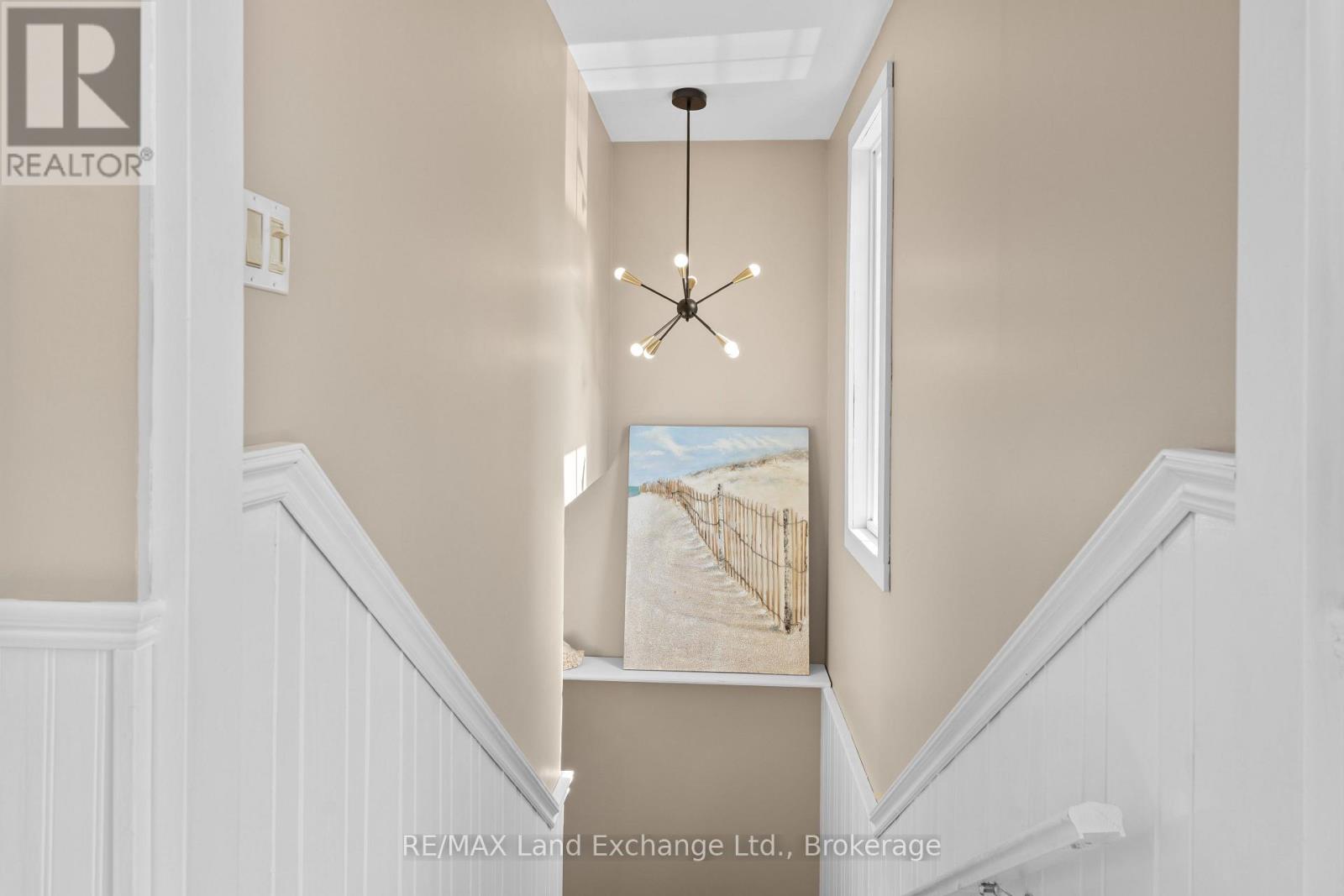 215 Island Street, Saugeen Shores, Ontario  N0H 2L0 - Photo 39 - X12848256