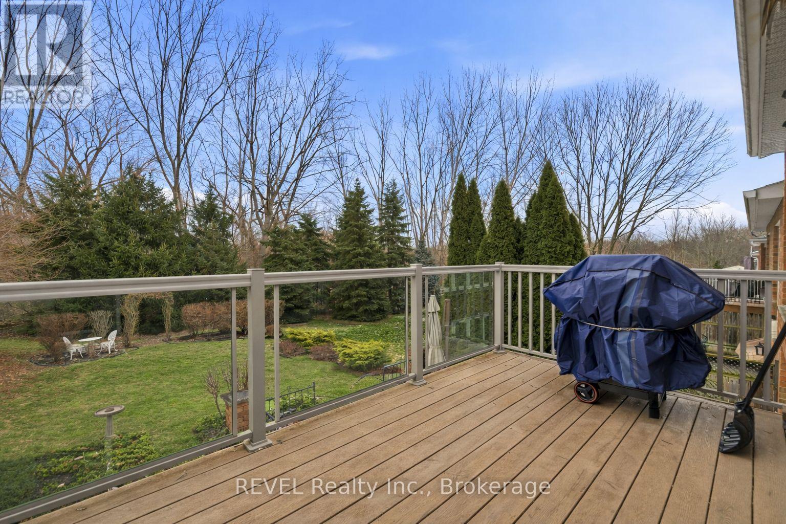 6295 Forest Ridge Drive, Niagara Falls (Stamford), Ontario  L2J 4K2 - Photo 36 - X12964872