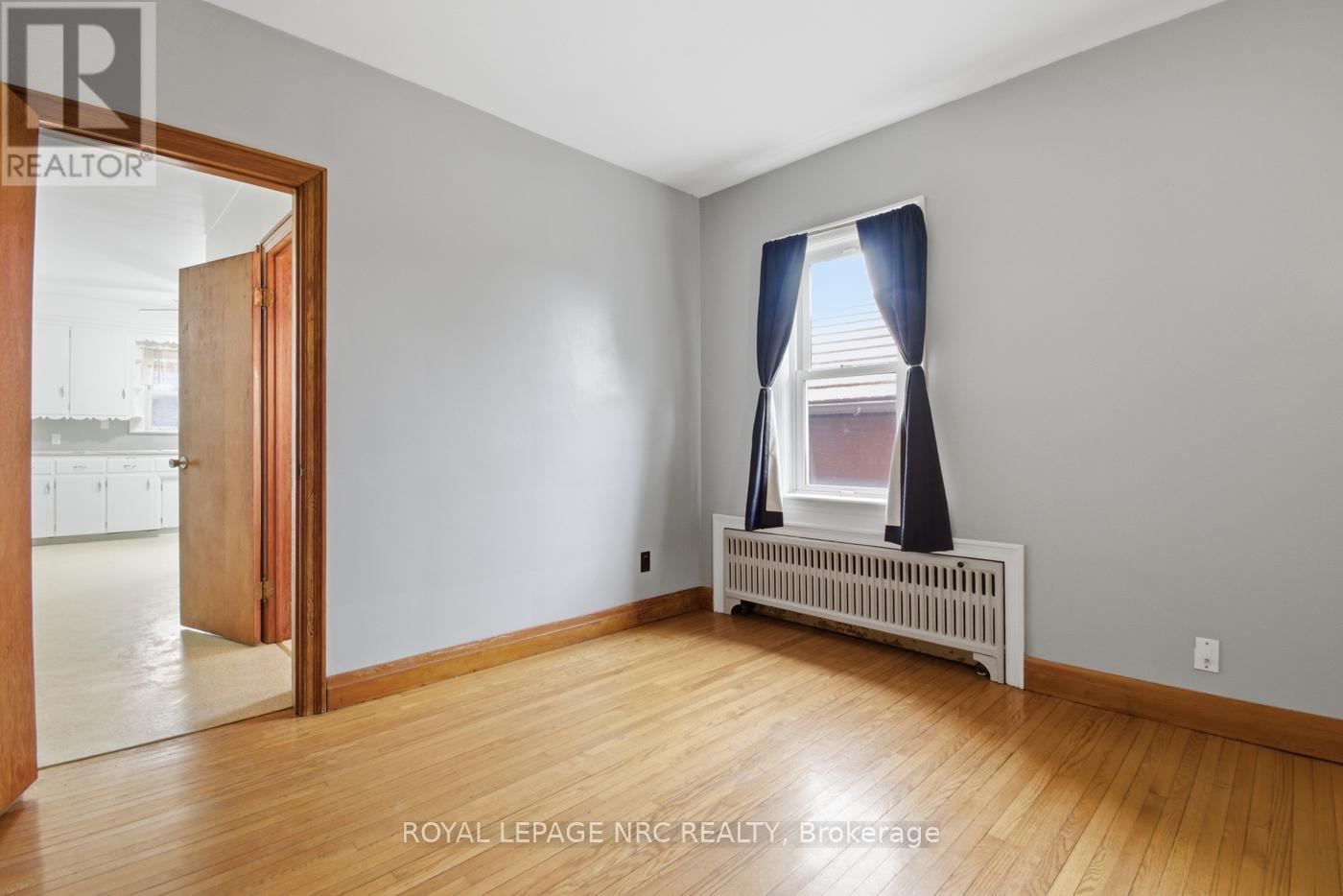 383 Bell Street, Port Colborne, Ontario  L3K 1J7 - Photo 12 - X12964878