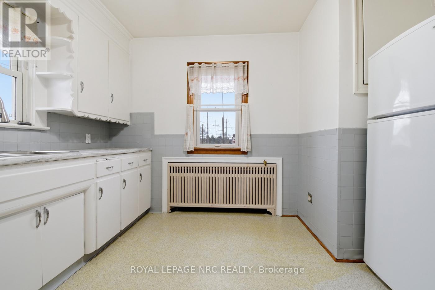 383 Bell Street, Port Colborne, Ontario  L3K 1J7 - Photo 19 - X12964878