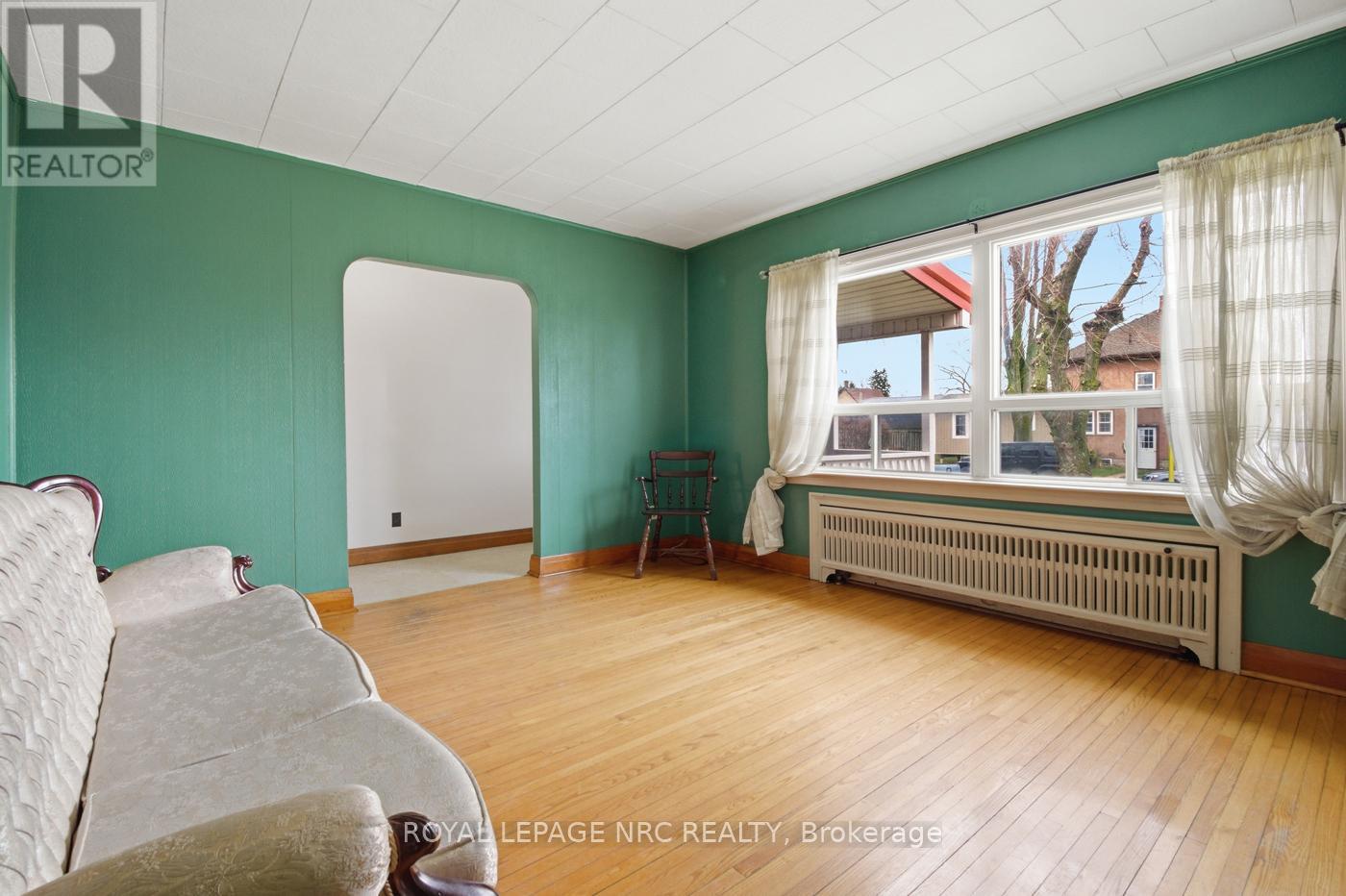 383 Bell Street, Port Colborne, Ontario  L3K 1J7 - Photo 7 - X12964878