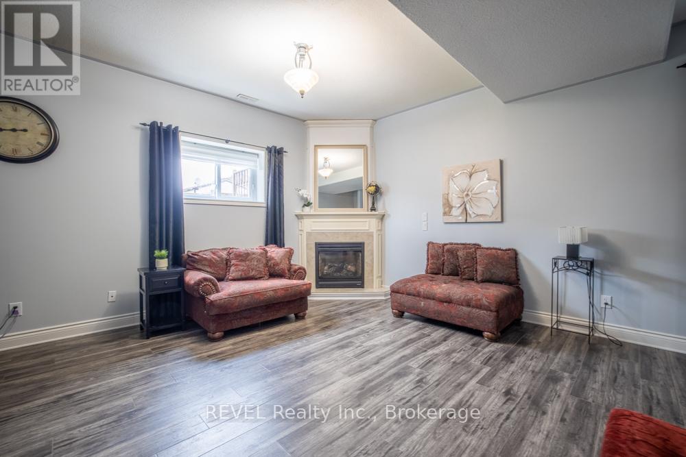 8205 Harvest Crescent, Niagara Falls, Ontario  L2H 3G4 - Photo 22 - X12964940