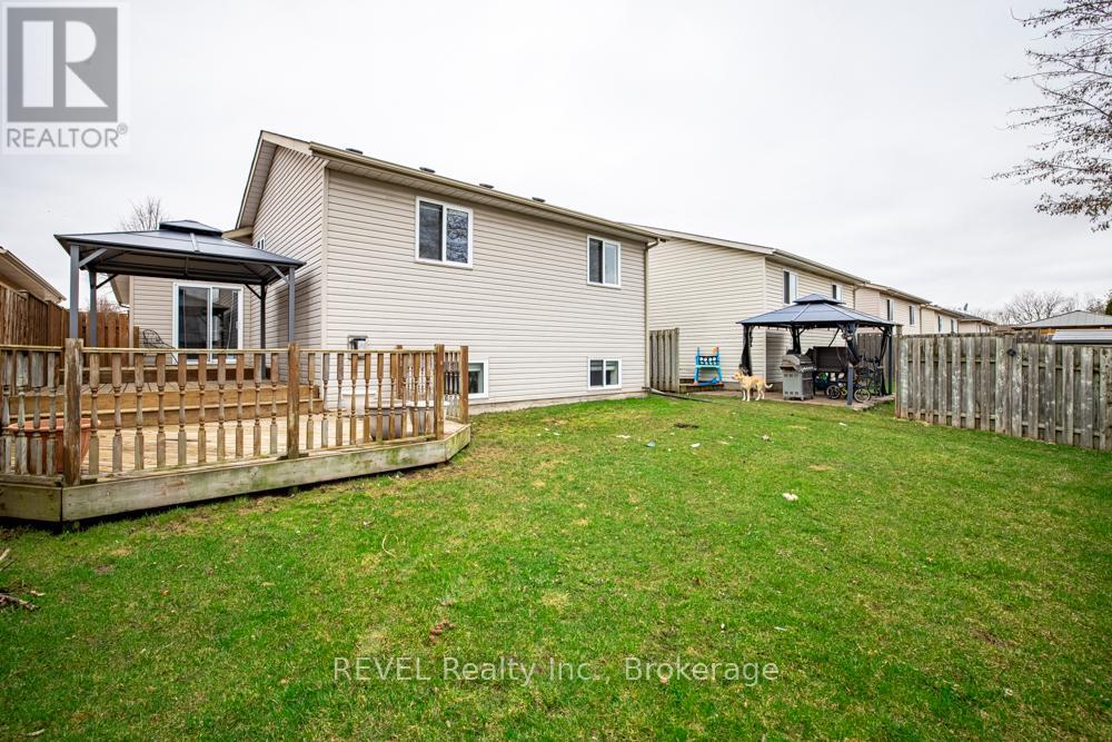 8205 Harvest Crescent, Niagara Falls, Ontario  L2H 3G4 - Photo 28 - X12964940