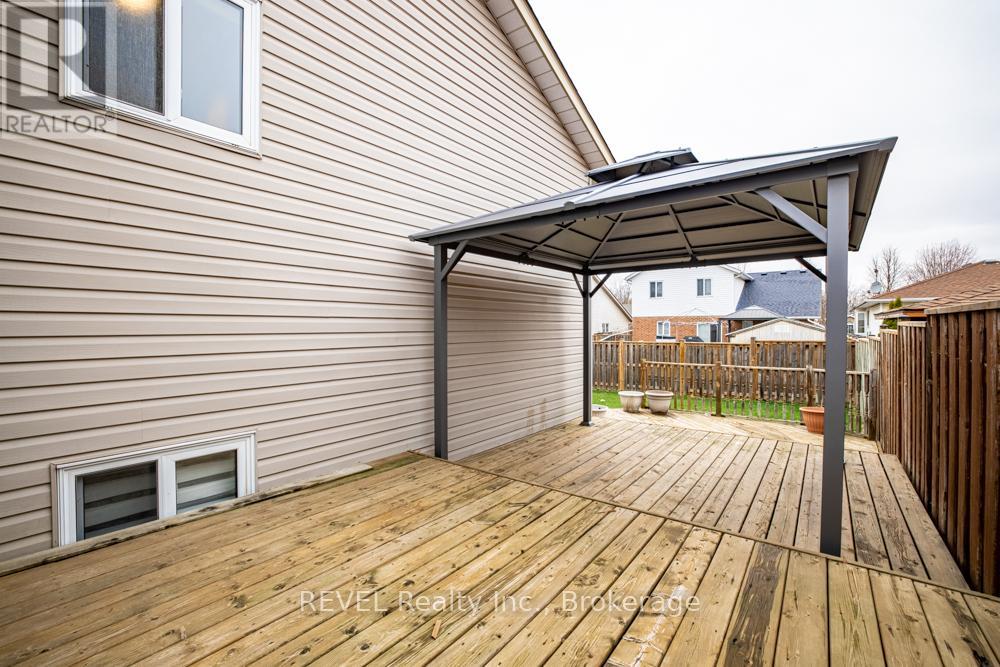 8205 Harvest Crescent, Niagara Falls, Ontario  L2H 3G4 - Photo 32 - X12964940